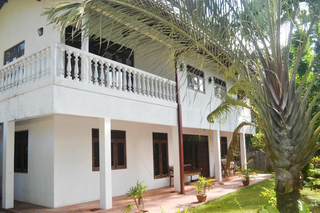 My Place Хиккадува Экстерьер фото